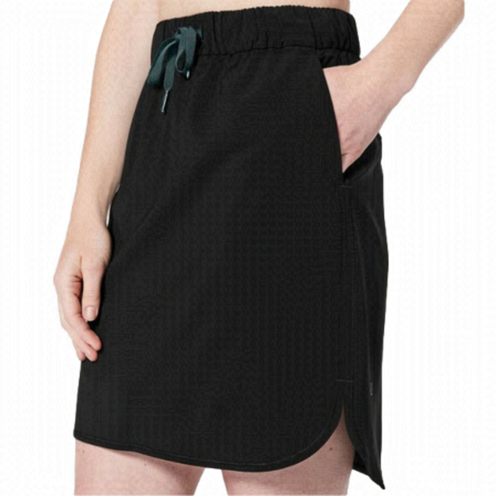 [lululemon] On the Fly Skirt 21”- Black with blue drawstrings - 2